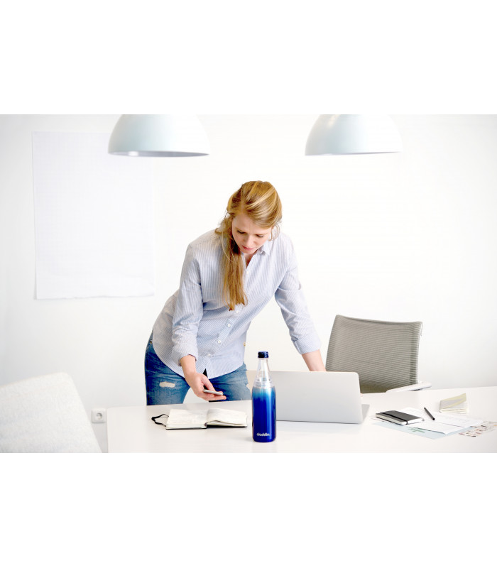 בקבוק שתייה היברידי Aladdin Fresco Twist & Go 0.6L