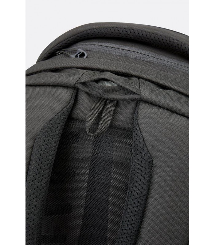 תרמיל יום עירוני רב שימושי Phase 30L