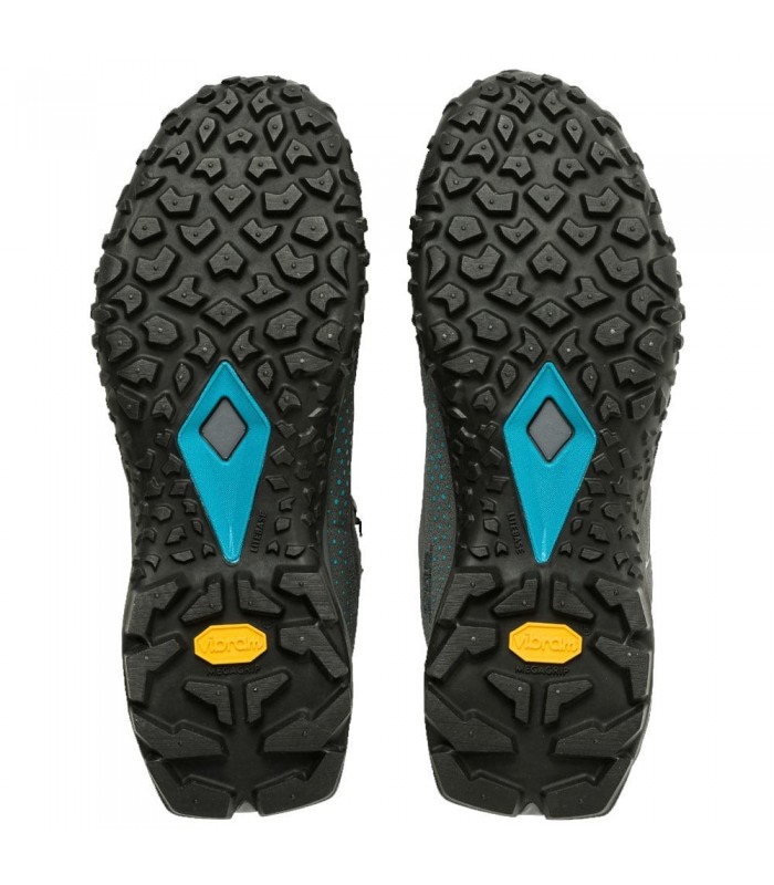 נעלי טיולים לנשים Magma MID GTX