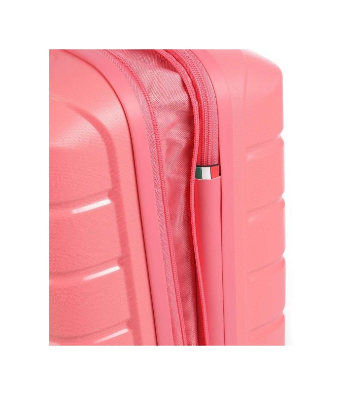 מזוודת טרולי עליה למטוס קשיחה "21.5 Butterfly