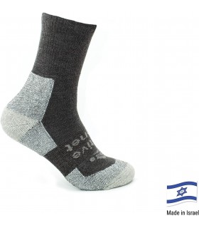 גרבי טיולים ממריצים ומנדפים Scout