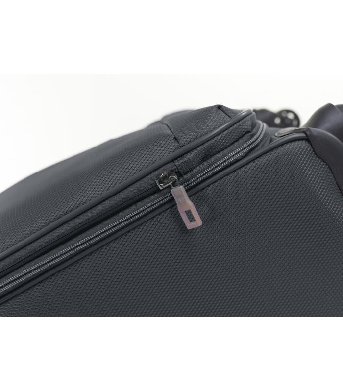 מזוודת טרולי עליה למטוס "21.5 RONCATO IRONIK